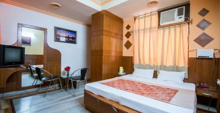 Fabexpress Alpine Hotel Agra  Exterior foto