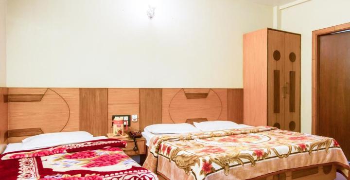 Fabexpress Alpine Hotel Agra  Exterior foto