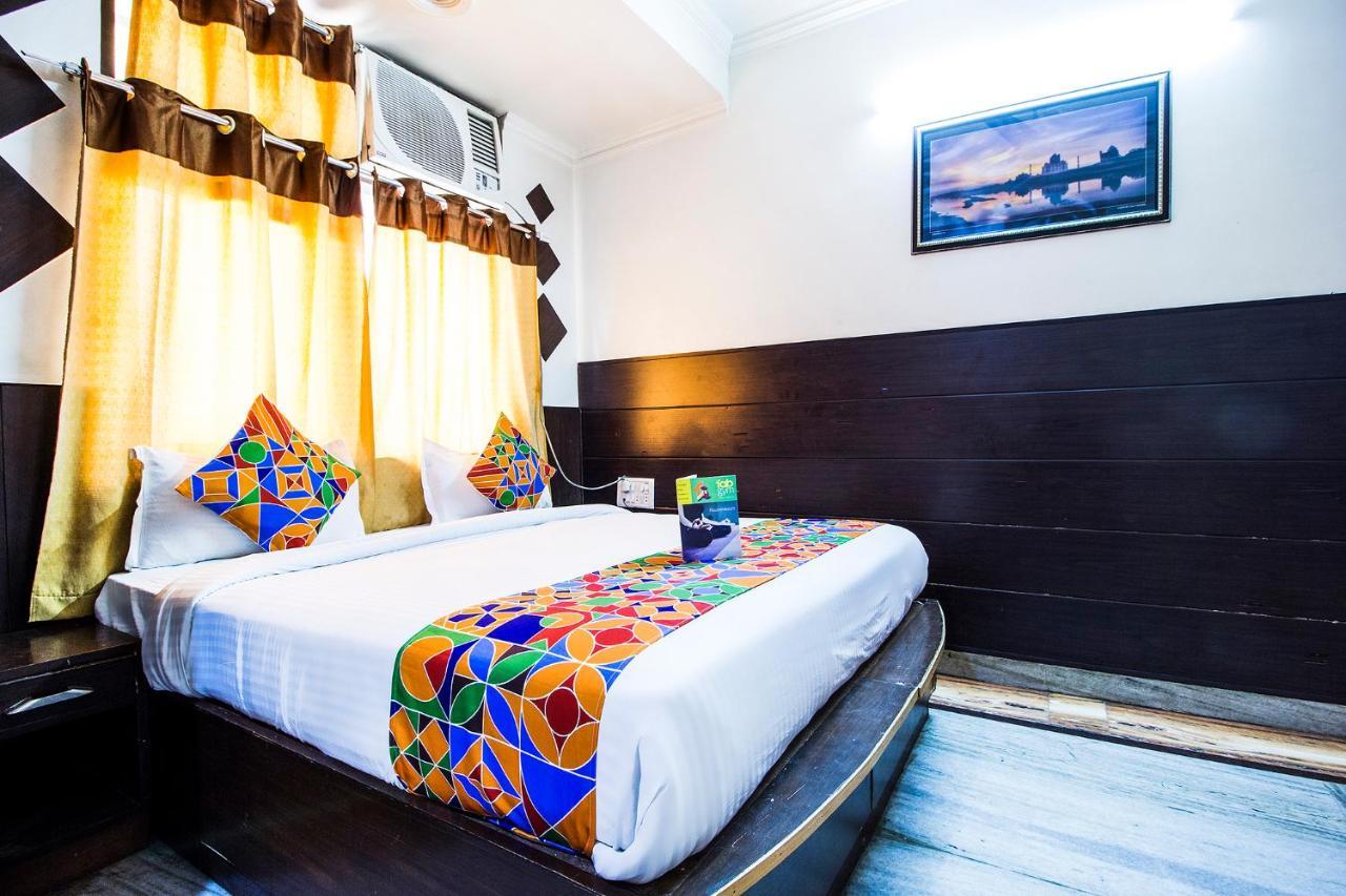 Fabexpress Alpine Hotel Agra  Exterior foto